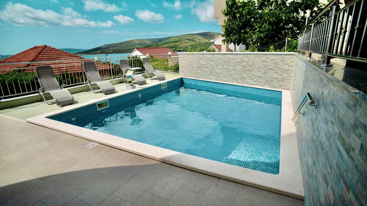 Trogir-Luxury Villa Sapphirus Seget Vranjica Kültér fotó